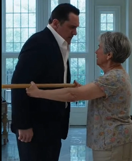 He Works as Her Bellhop Now — The Full Story of the Ultimate Karma